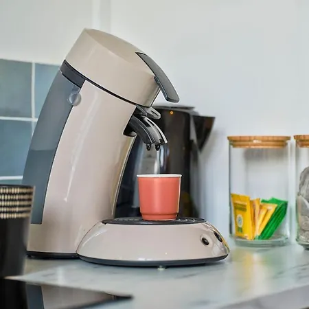 Lägenhet - 3 Bedrooms Parking Free Netflix